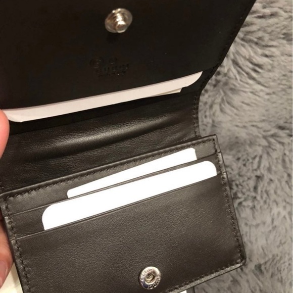 Authentic Gucci wallet - Picture 9 of 10